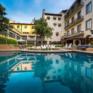 4* מלון Croce Di Malta